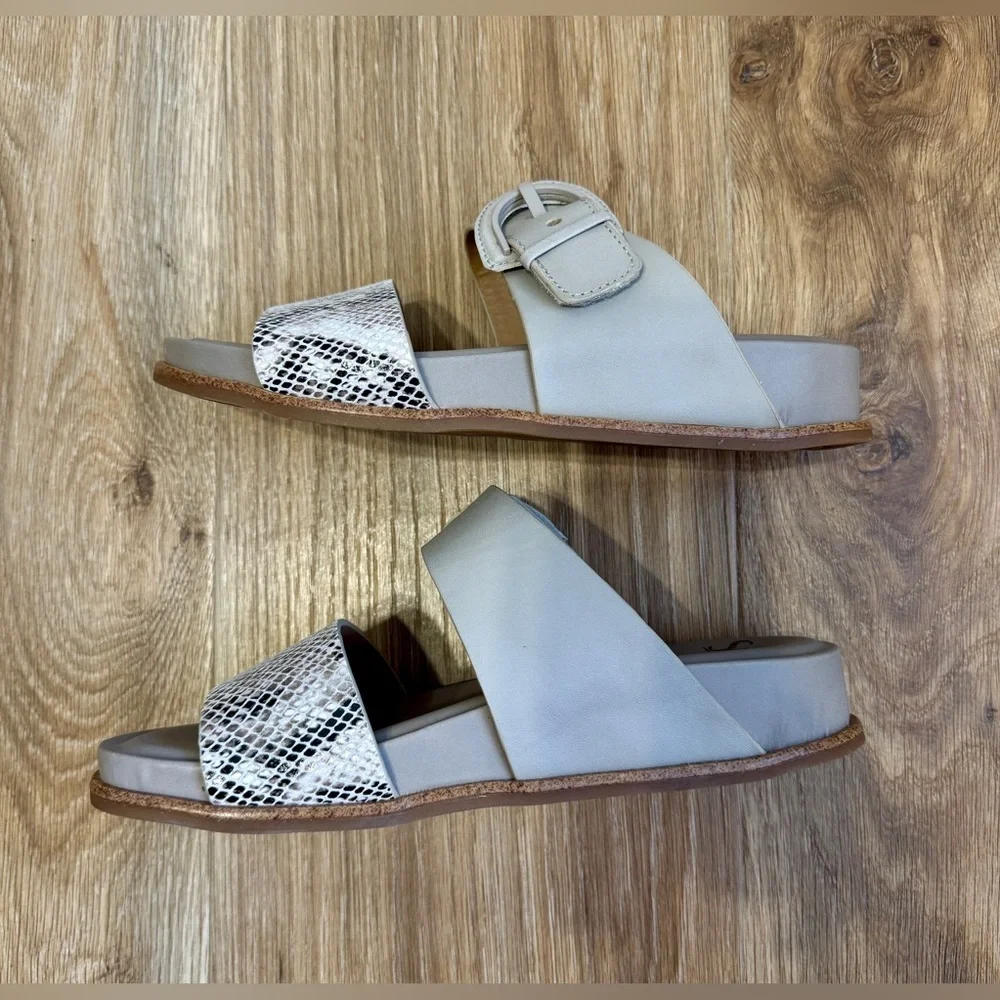 Söfft Dual Strap Slide Sandals Snake Print Leather Size 7.5 LNC